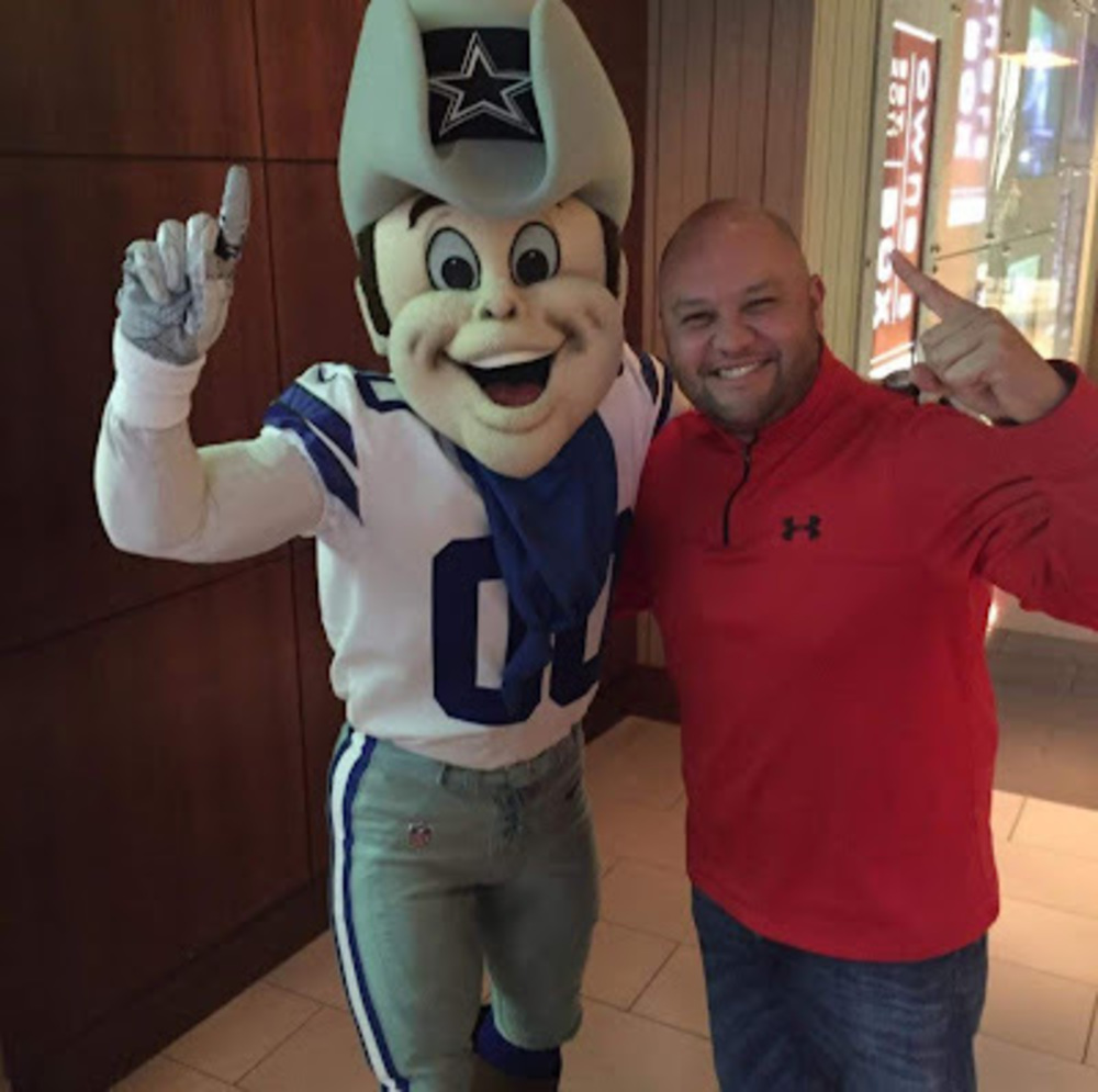 Meet your Posher, Eric